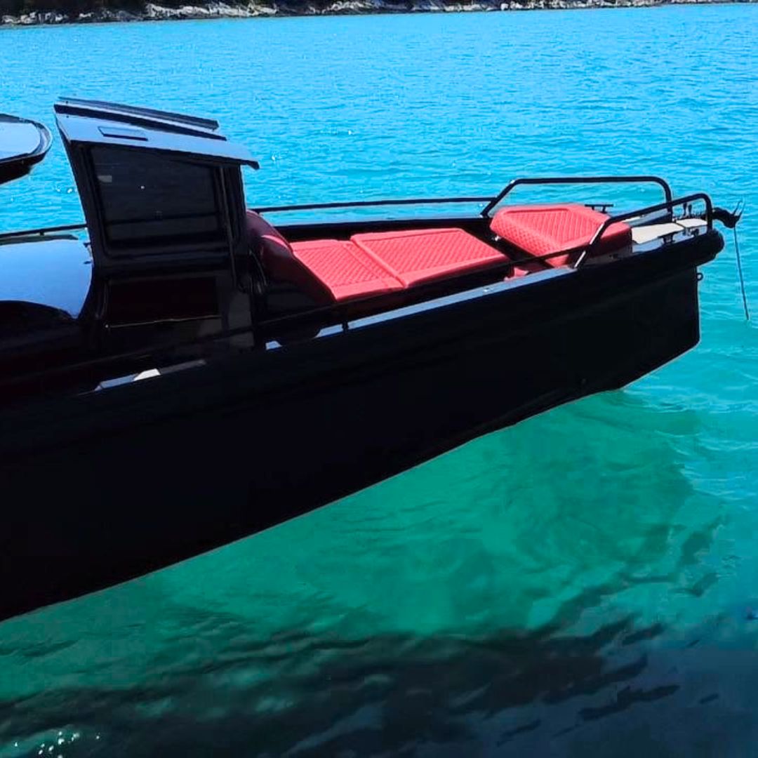 Brabus 900 shadow xc cabin