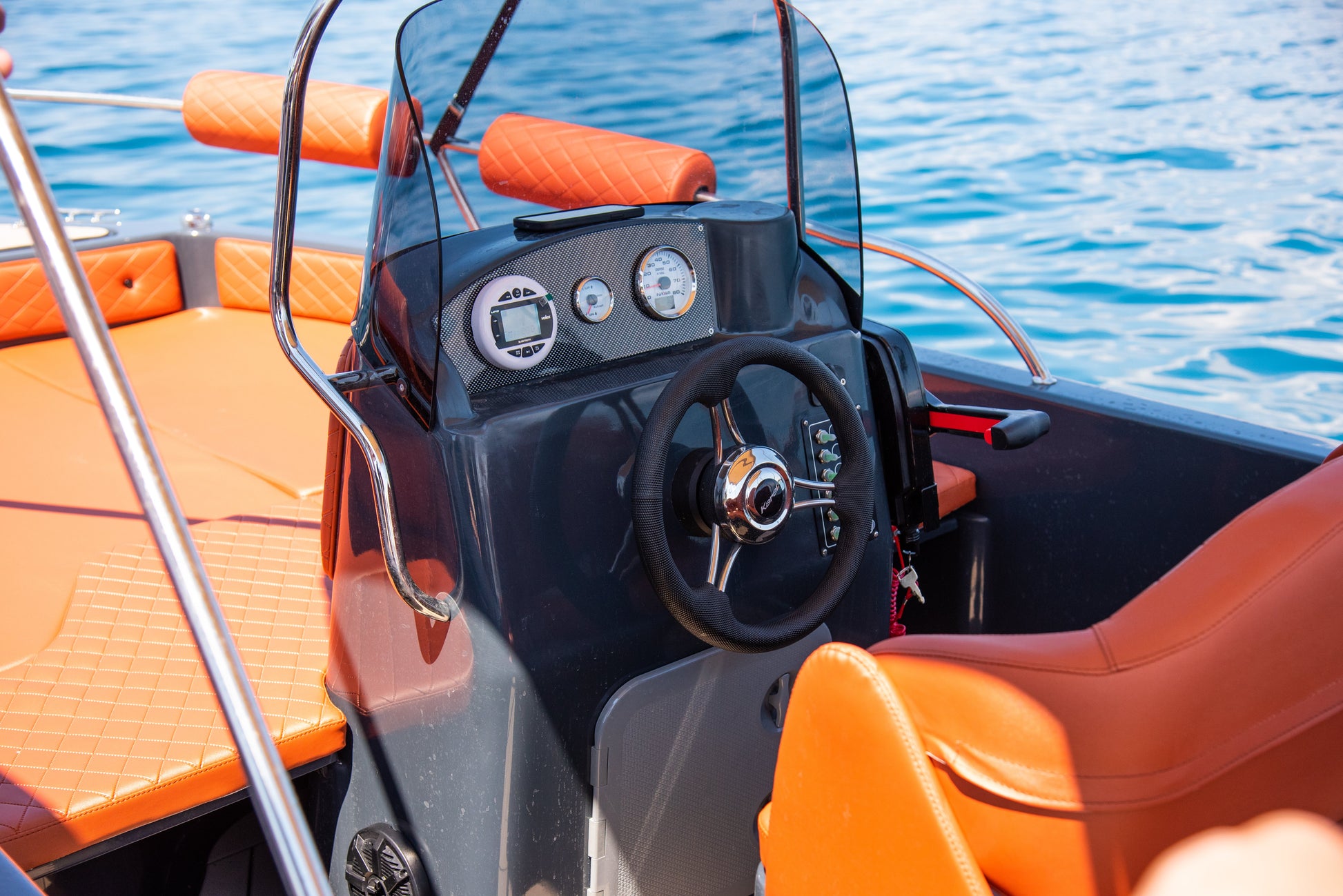 Flash Boat - 30+ HP