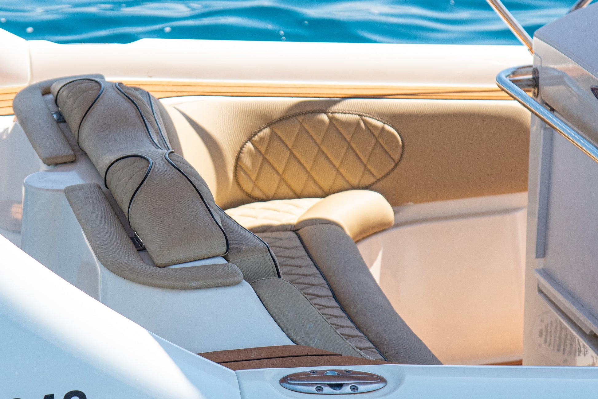 Fiori Boat - 250 HP