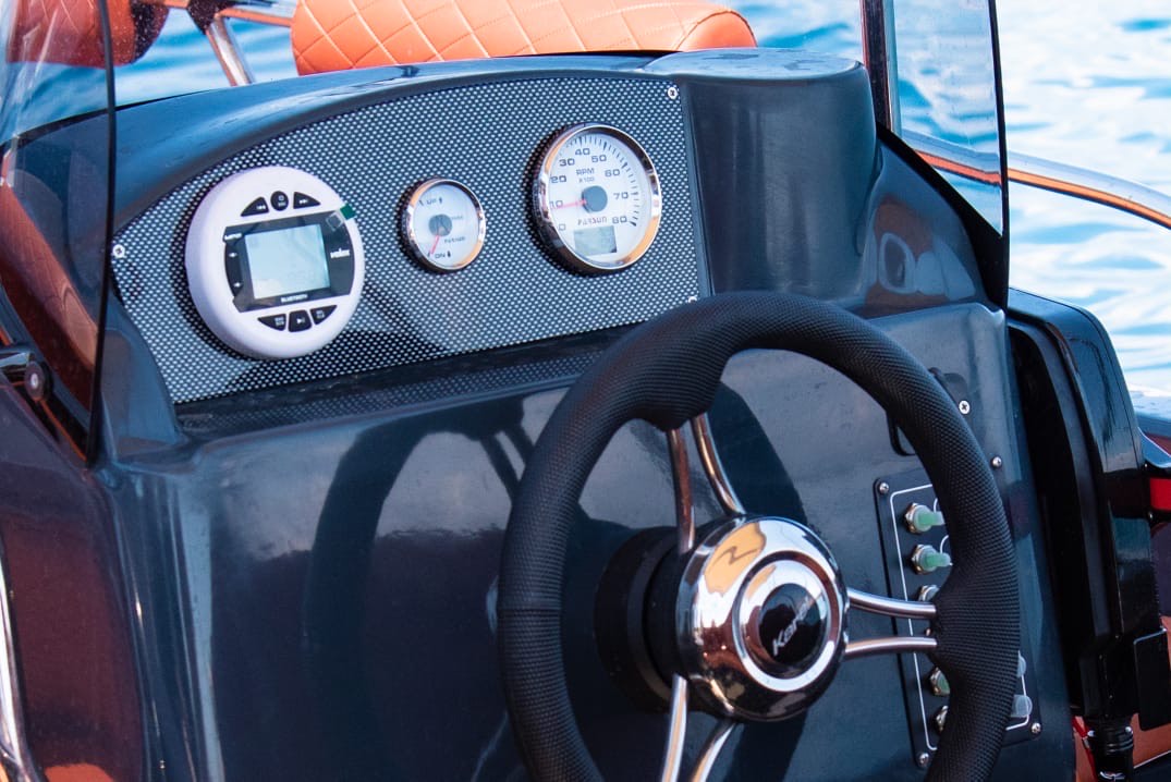 Flash Boat - 30+ HP