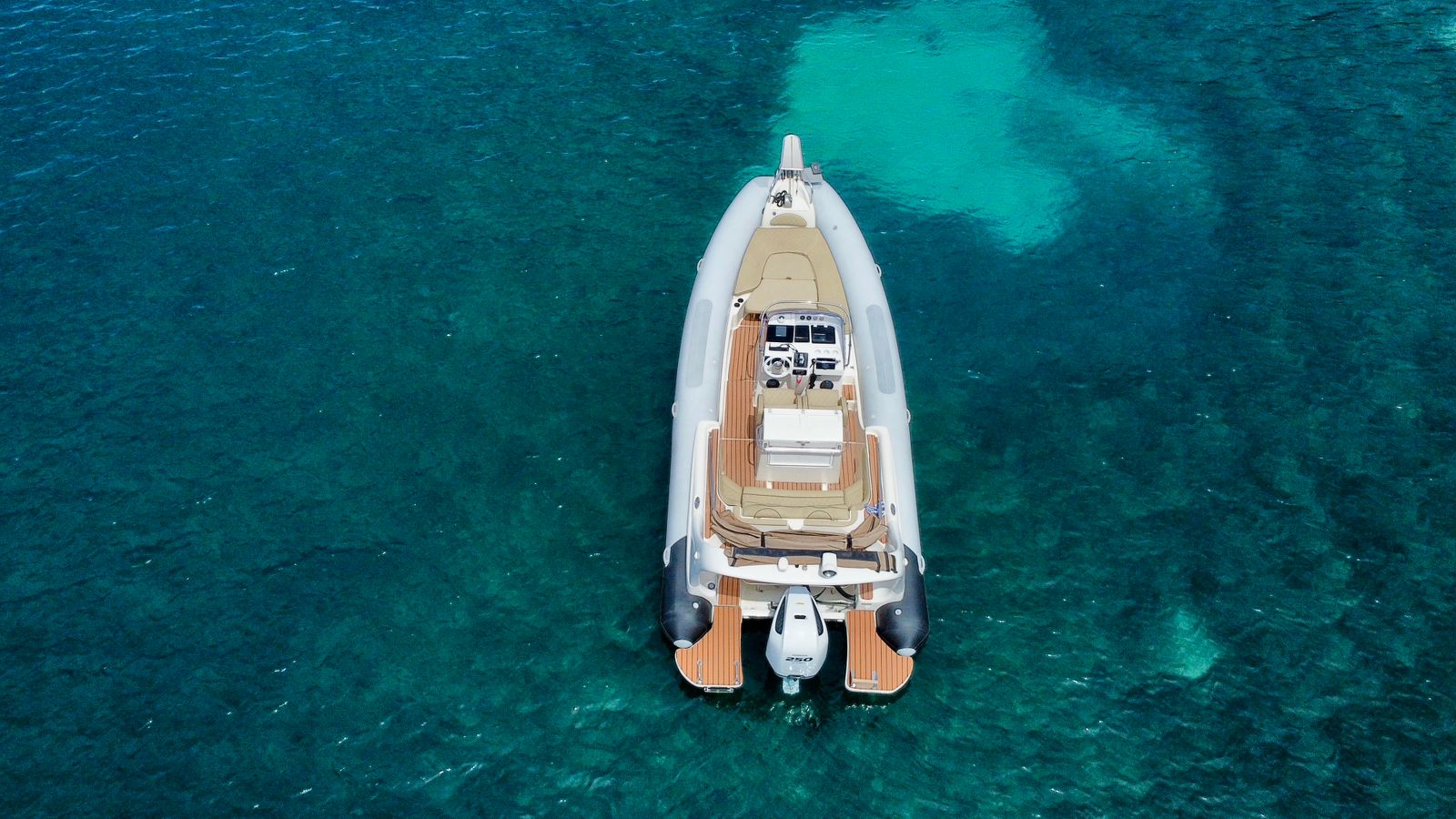 Fiori Boat - 250 HP